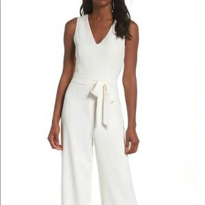 Vince Camuto V neck jumpsuit w/belt